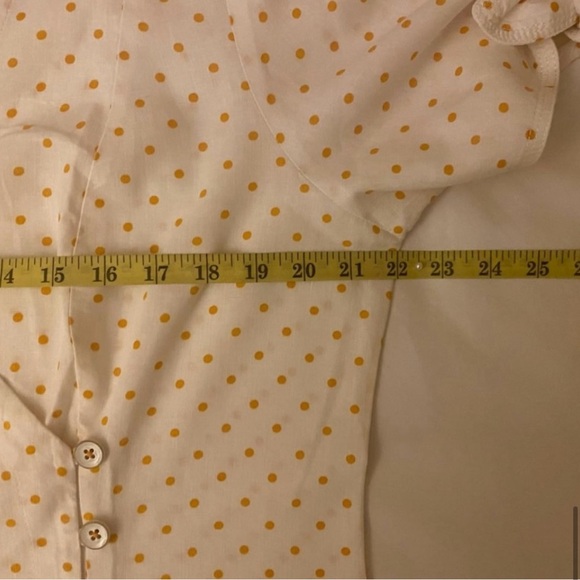 Anthro Maeve Yellow Polka Dot Louise Wrap Tie Sleeve, EUC - Picture 14 of 16